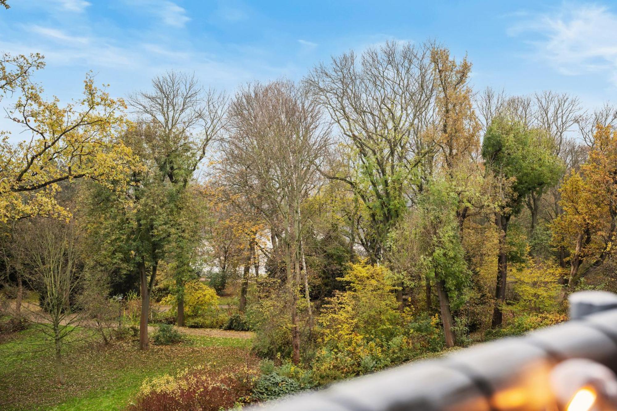 Edler Wohnraum Schwanenteich-Oase Mit Balkon, Kaffeevollautomat, Lift & Parkplatz Apartment Zwickau Bagian luar foto