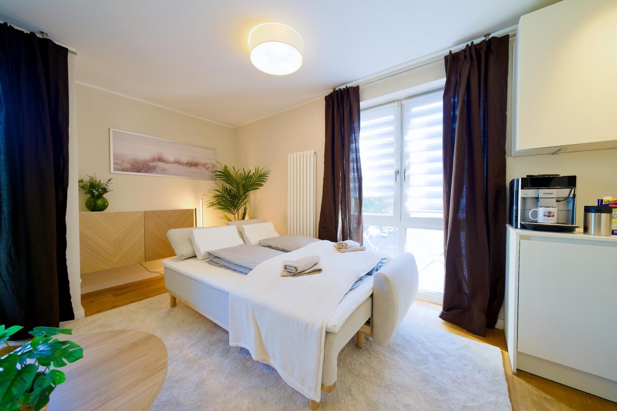 Edler Wohnraum Schwanenteich-Oase Mit Balkon, Kaffeevollautomat, Lift & Parkplatz Apartment Zwickau Bagian luar foto