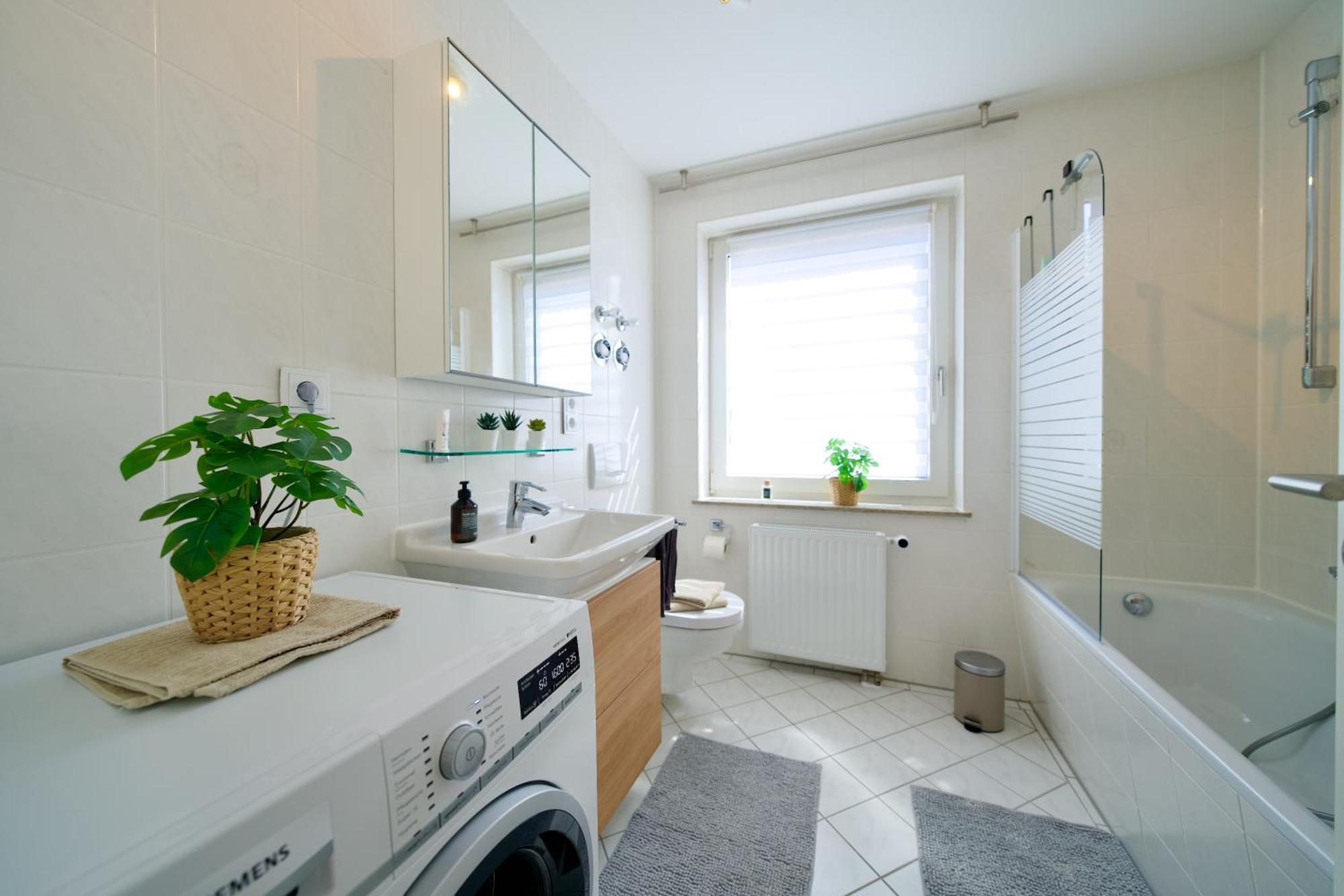 Edler Wohnraum Schwanenteich-Oase Mit Balkon, Kaffeevollautomat, Lift & Parkplatz Apartment Zwickau Bagian luar foto