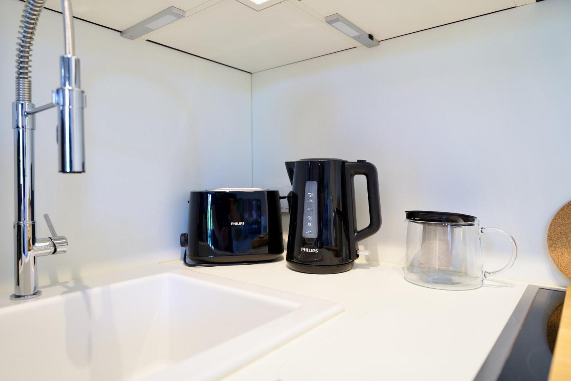 Edler Wohnraum Schwanenteich-Oase Mit Balkon, Kaffeevollautomat, Lift & Parkplatz Apartment Zwickau Bagian luar foto